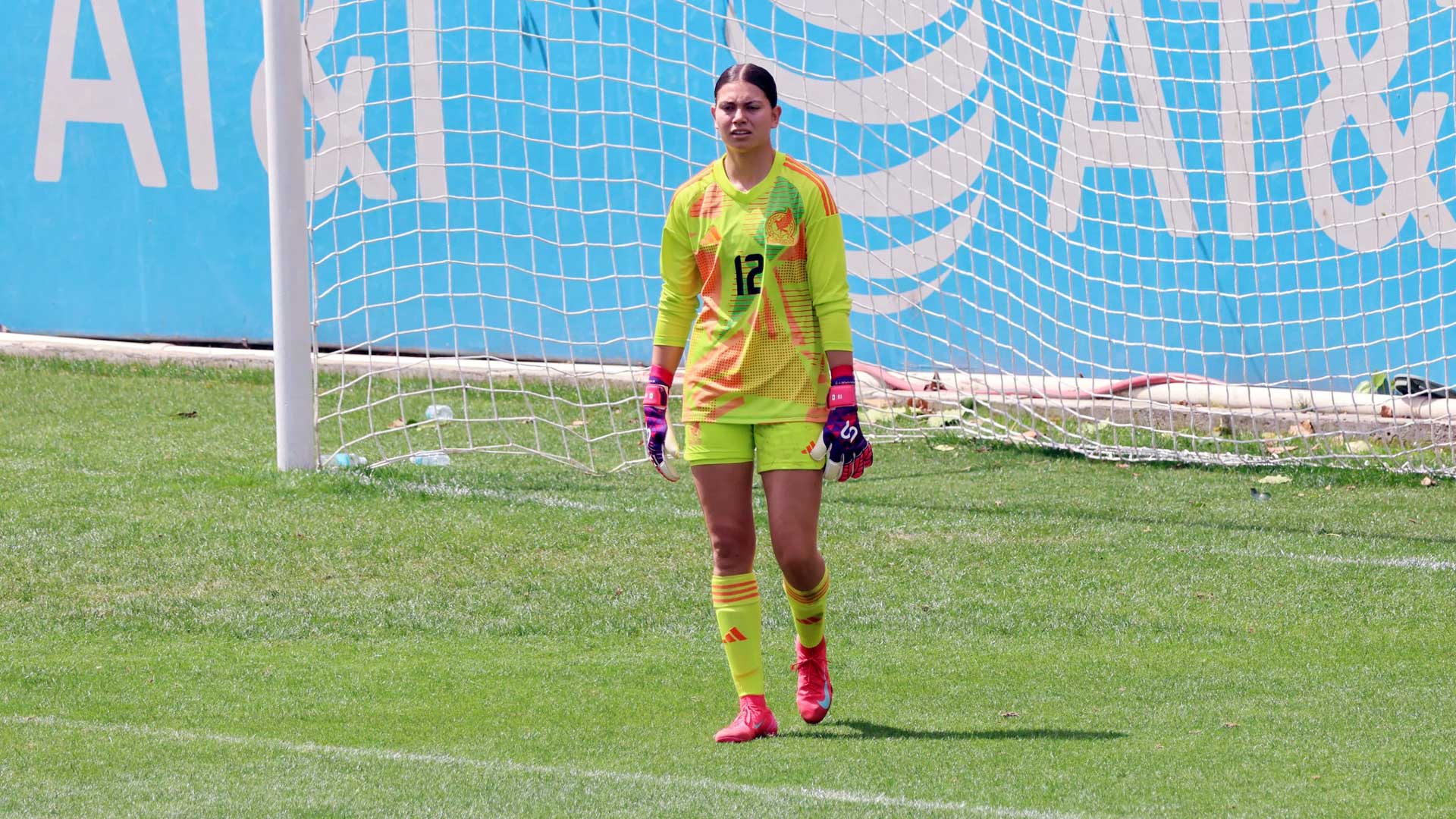 Itzel Velasco: “Estoy feliz por debutar con la Selección Mayor; este cero atrás es trabajo de todas”